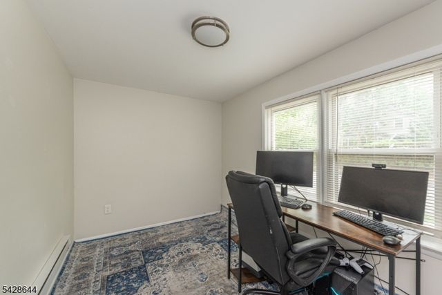 83 Westville Ave, Caldwell Boro Twp., NJ 07006