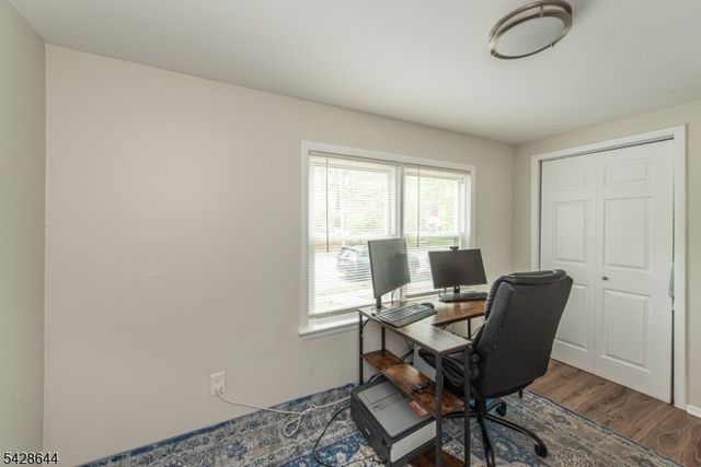 83 Westville Ave, Caldwell Boro Twp., NJ 07006
