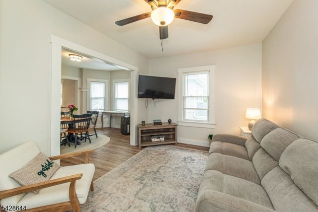 83 Westville Ave, Caldwell Boro Twp., NJ 07006