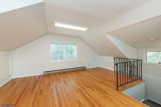83 Westville Ave, Caldwell Boro Twp., NJ 07006