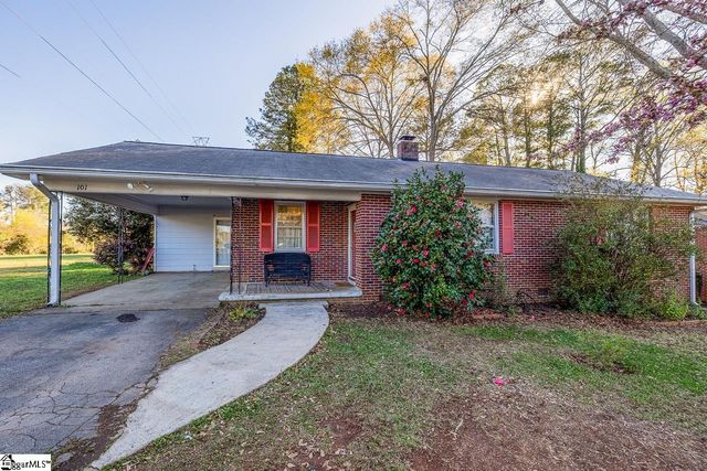 101 Beth Court, Spartanburg, SC 29302