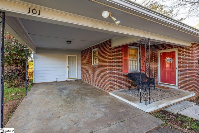 101 Beth Court, Spartanburg, SC 29302