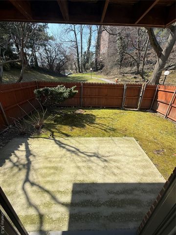 10 Bronxville Glen Drive 1, Bronxville, NY 10708