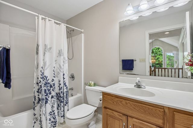 1061 W Cedar Lane, Crawfordsville, IN 47933