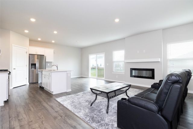 2519 NW 44th Street, Ankeny, IA 50023