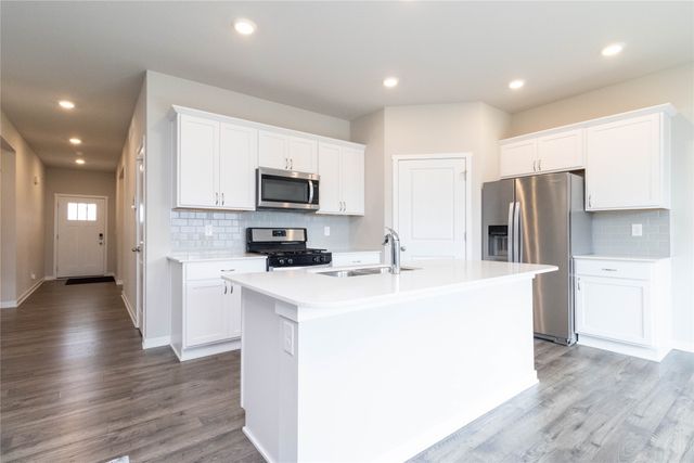 2519 NW 44th Street, Ankeny, IA 50023