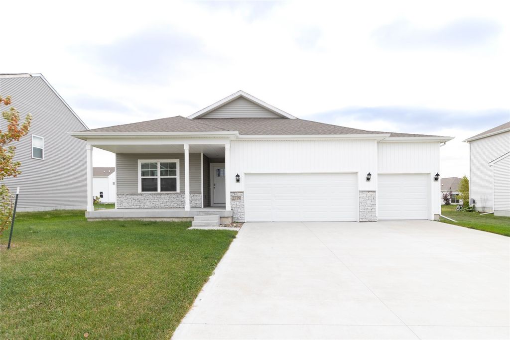 2519 NW 44th Street, Ankeny, IA 50023