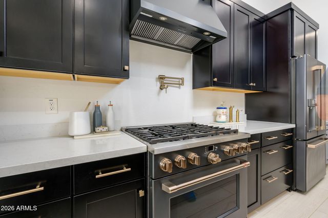 1298 E MEAD Drive, Gilbert, AZ 85298