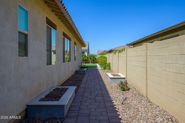 1298 E MEAD Drive, Gilbert, AZ 85298