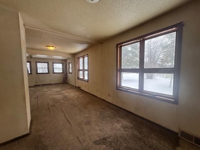 623 E Adams Avenue, Mahnomen, MN 56557