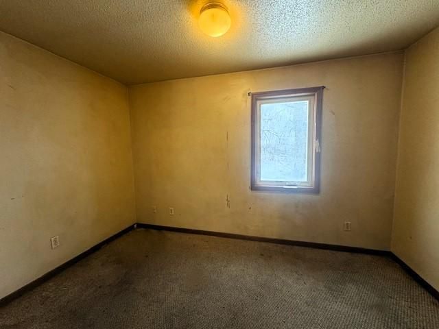 623 E Adams Avenue, Mahnomen, MN 56557