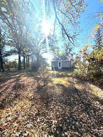 623 E Adams Avenue, Mahnomen, MN 56557