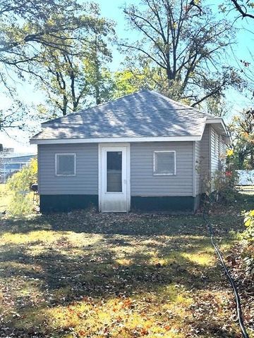 623 E Adams Avenue, Mahnomen, MN 56557