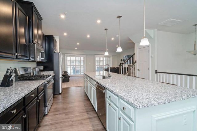 5950 ETTERBEEK ST, Frederick, MD 21701