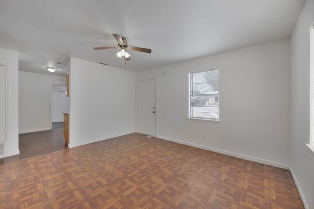 130 Westway Drive, Terrell, TX 75160