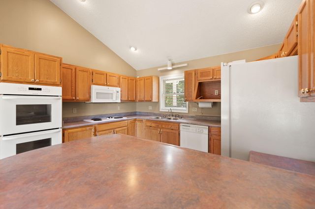 1213 Spann Hill Road, Monticello, KY 42633