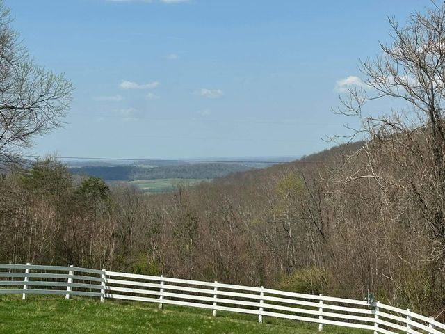 1213 Spann Hill Road, Monticello, KY 42633