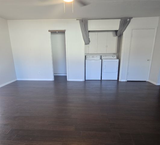 2018 Van Cleave Drive, Dallas, TX 75216