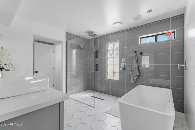 16222 N BOULDER Drive, Fountain Hills, AZ 85268