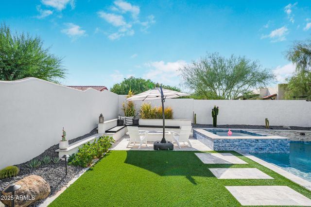 16222 N BOULDER Drive, Fountain Hills, AZ 85268