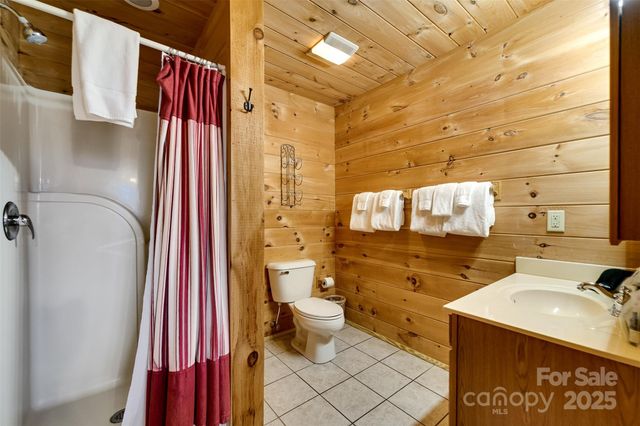 561 Signal Ridge, Sylva, NC 28779