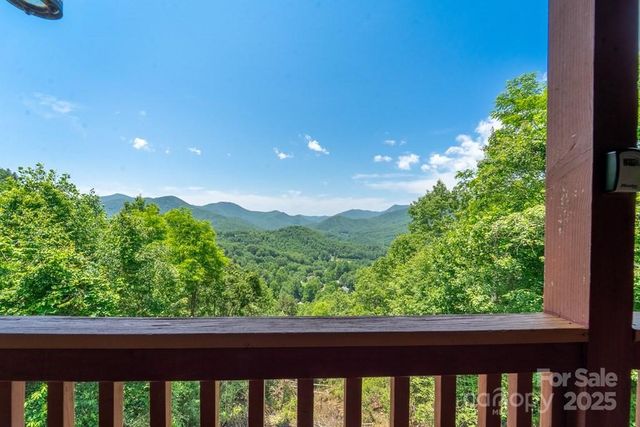 561 Signal Ridge, Sylva, NC 28779