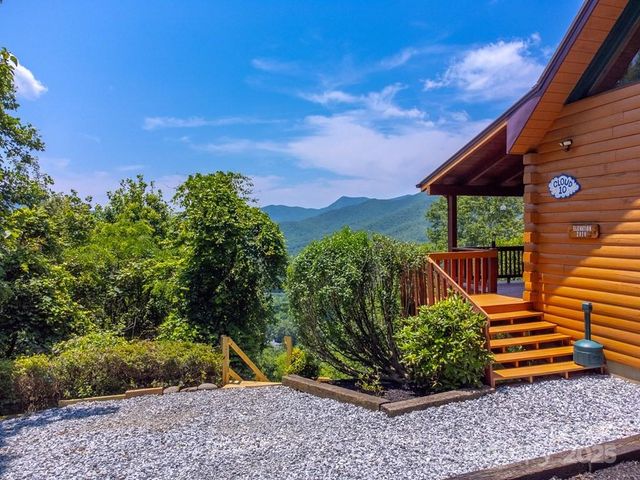 561 Signal Ridge, Sylva, NC 28779