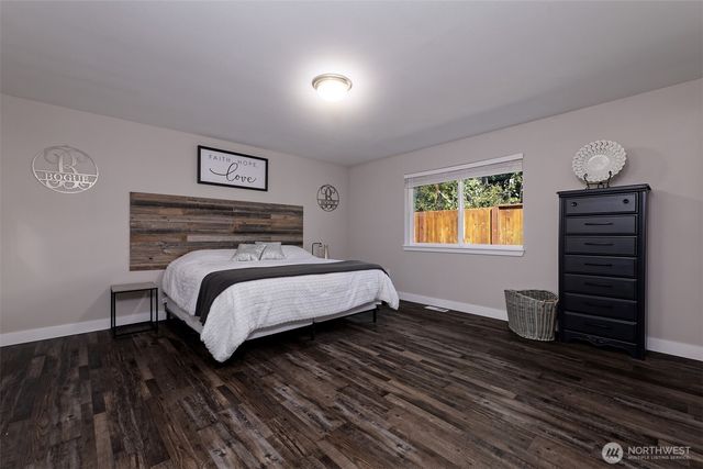 5031 E Rasor Road W, Belfair, WA 98528