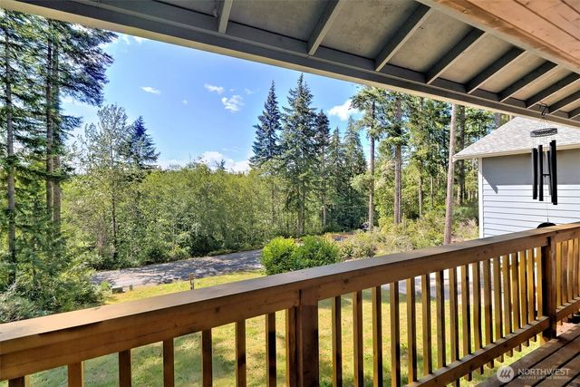 5031 E Rasor Road W, Belfair, WA 98528