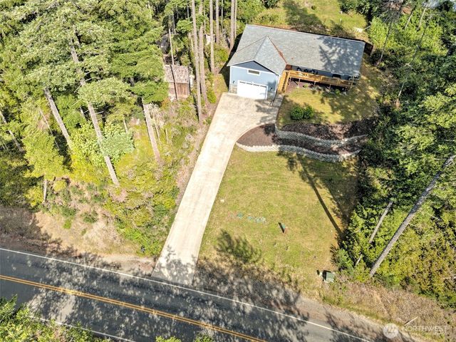5031 E Rasor Road W, Belfair, WA 98528