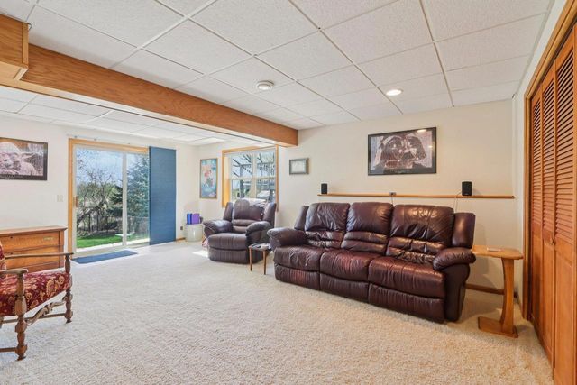 2901 Wayland Drive, Madison, WI 53713