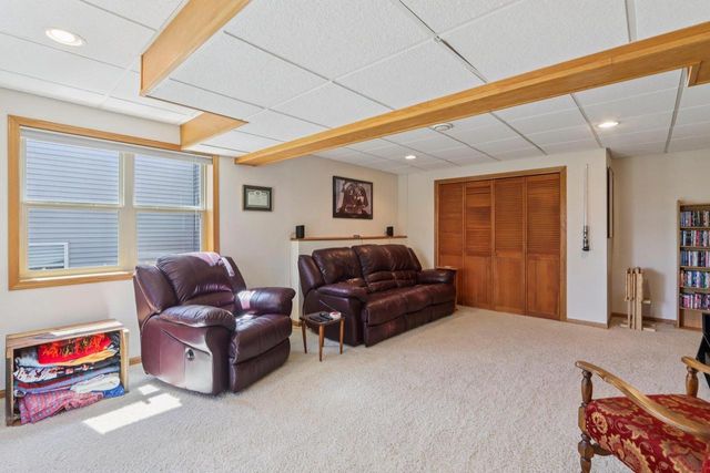2901 Wayland Drive, Madison, WI 53713