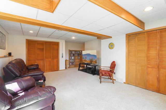 2901 Wayland Drive, Madison, WI 53713