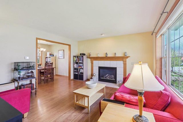 2901 Wayland Drive, Madison, WI 53713