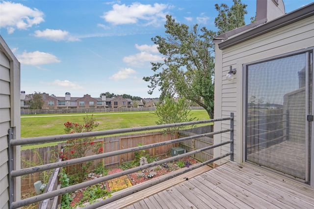 2336 Fairwind Road, Houston, TX 77062