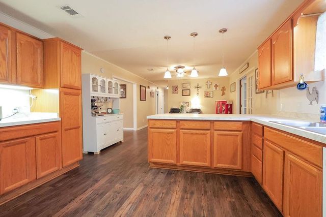240 Devin St., Jefferson, TX 75657