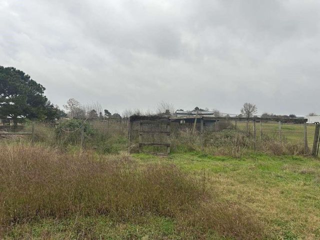 6430 Brockstein Road, Sealy, TX 77474