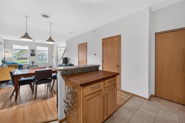 1060 Enterprise Drive, Verona, WI 53593