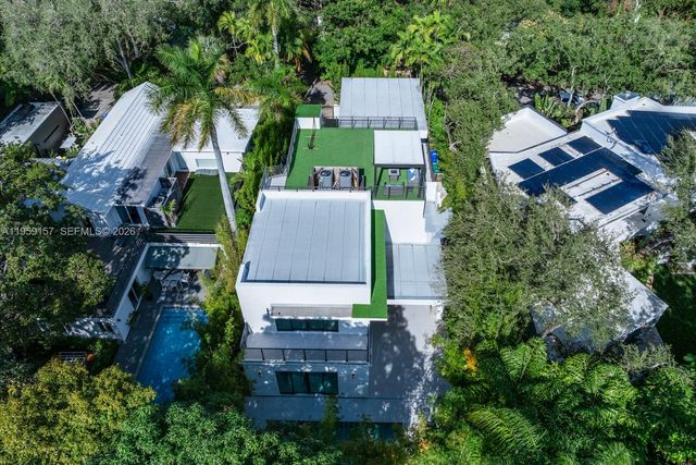 1780 Chucunantah Road, Miami, FL 33133