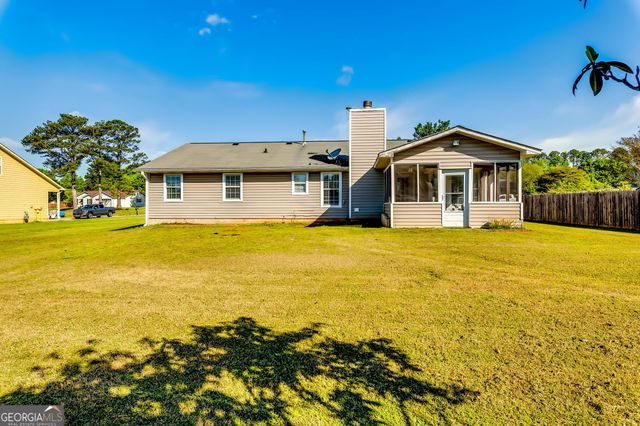 2582 Rosecommons Drive, Hampton, GA 30228