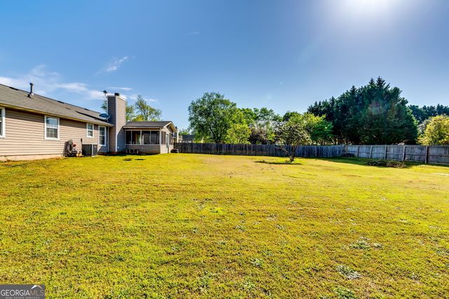 2582 Rosecommons Drive, Hampton, GA 30228