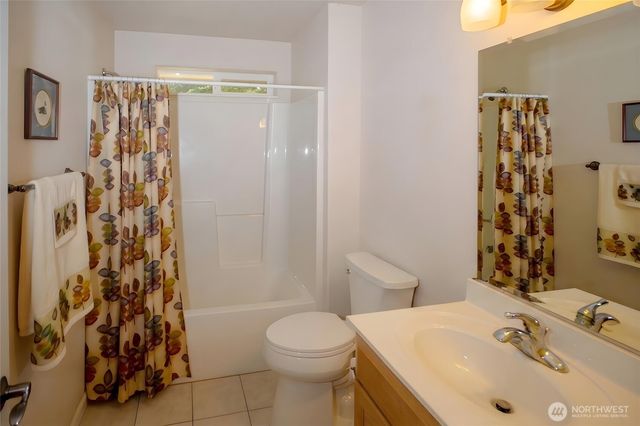 226 Hurricane Ridge Drive, Sequim, WA 98382