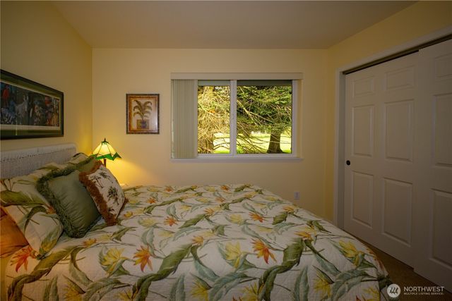 226 Hurricane Ridge Drive, Sequim, WA 98382