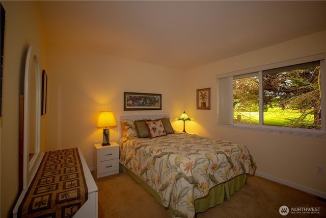 226 Hurricane Ridge Drive, Sequim, WA 98382