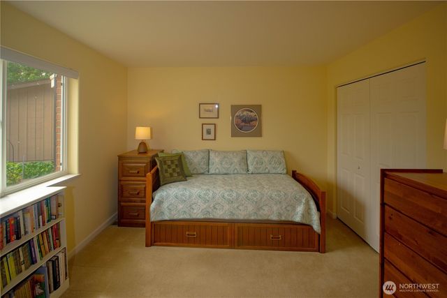 226 Hurricane Ridge Drive, Sequim, WA 98382
