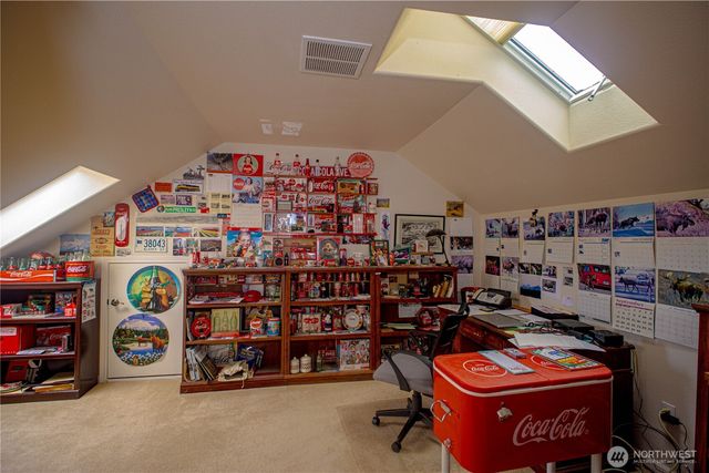 226 Hurricane Ridge Drive, Sequim, WA 98382