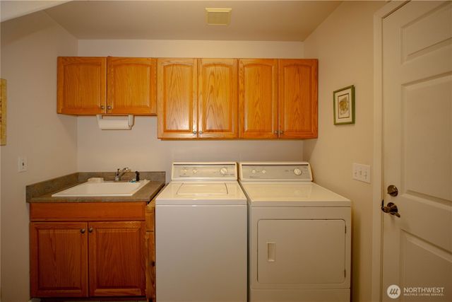 226 Hurricane Ridge Drive, Sequim, WA 98382