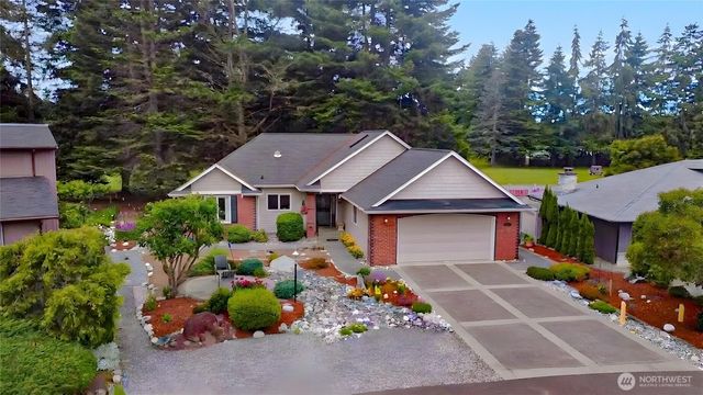 226 Hurricane Ridge Drive, Sequim, WA 98382