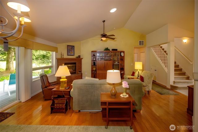 226 Hurricane Ridge Drive, Sequim, WA 98382