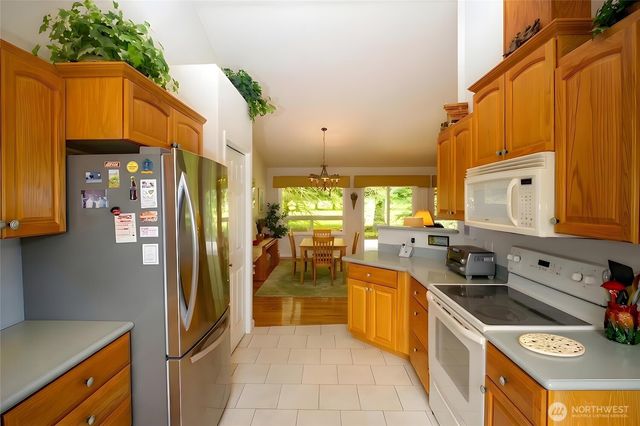 226 Hurricane Ridge Drive, Sequim, WA 98382